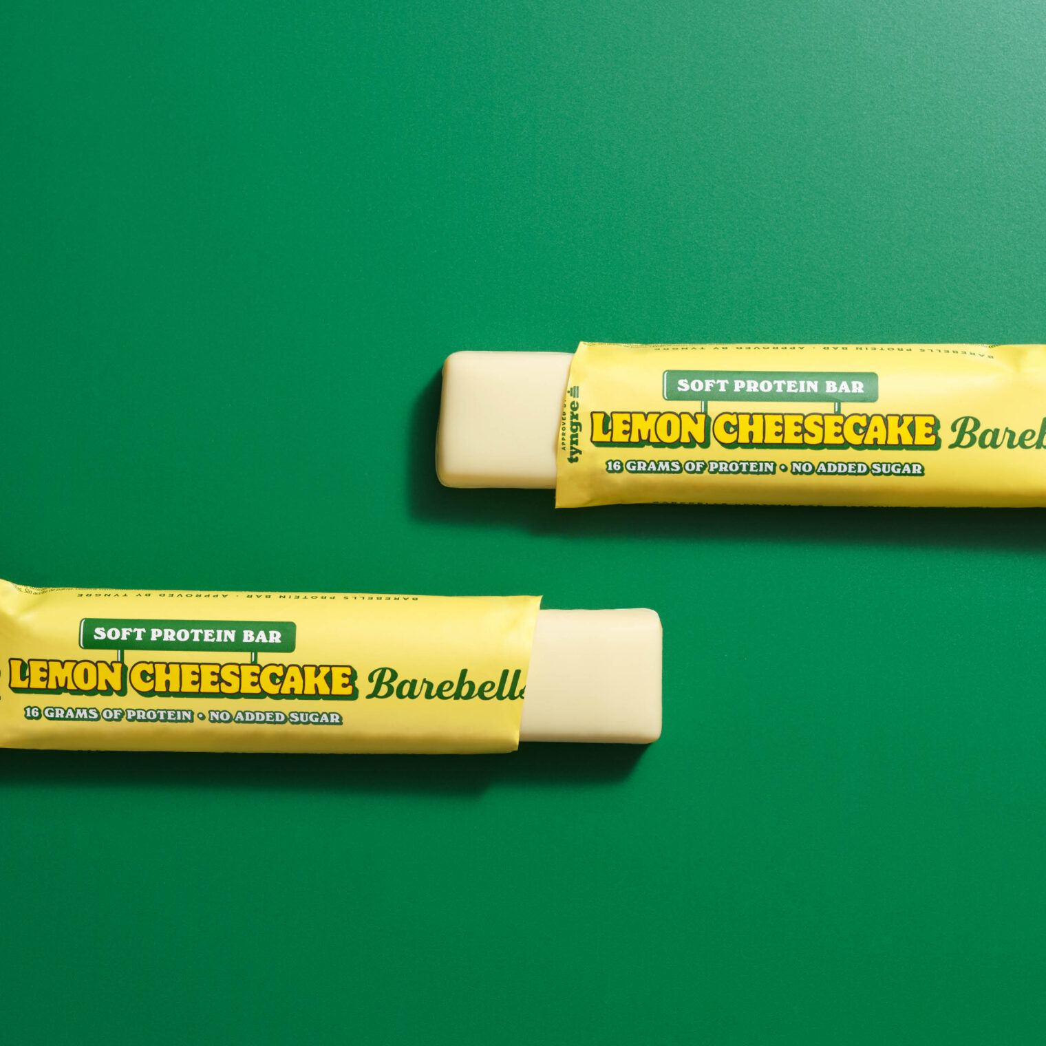 Barebells Lemon Cheesecake lifestyle 2